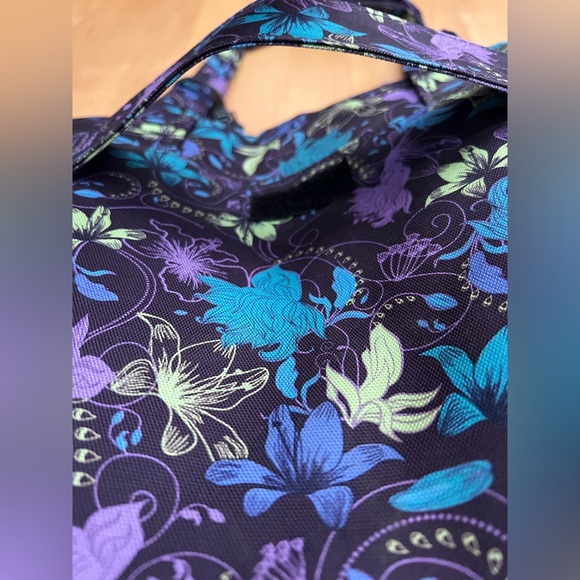 ✈️🧳Nearly New Ricardo Beverly Hills Carry-On Tote | Purple Floral - Picture 6 of 17